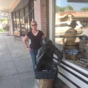 Meet your Posher, Melanie